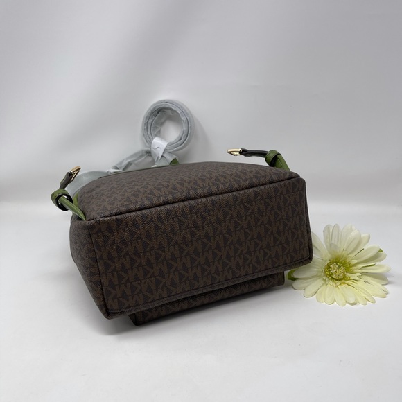 Michael Kors Erin Medium Backpack - Picture 6 of 8